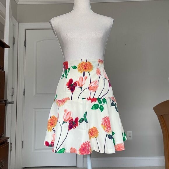 BB Dakota Goodwin Lush Cupra Touch Floral Skater Skirt - Picture 5 of 8